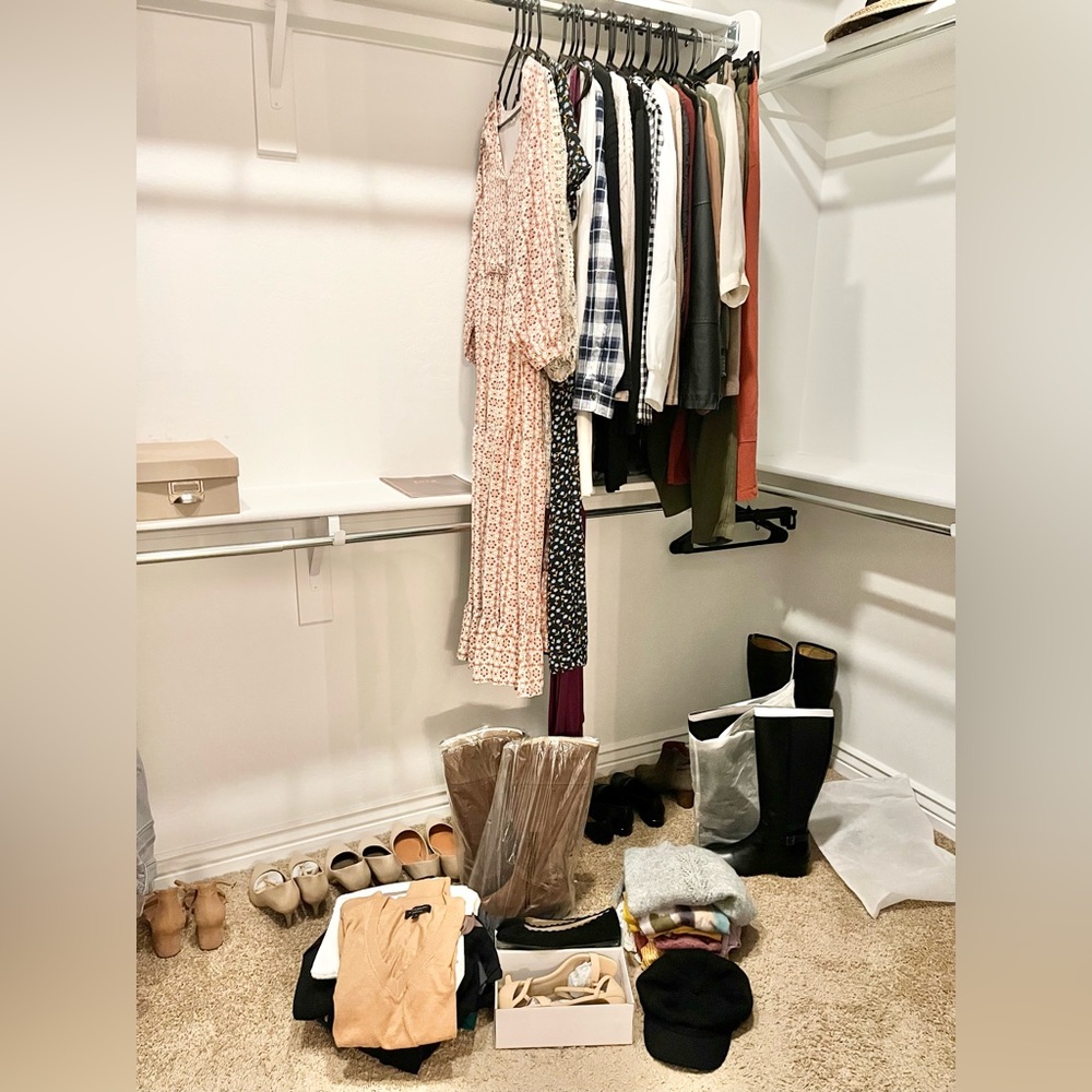 ✨SOLD✨New Women Clothing & Boots Lot - Well Cared For - Loft, Downeast, Old Navy